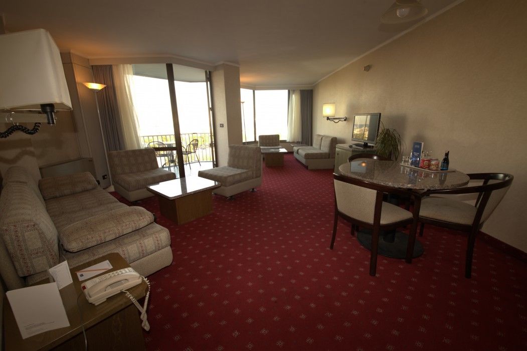 Atakoey Marina Hotel อิสตันบูล ภายนอก รูปภาพ